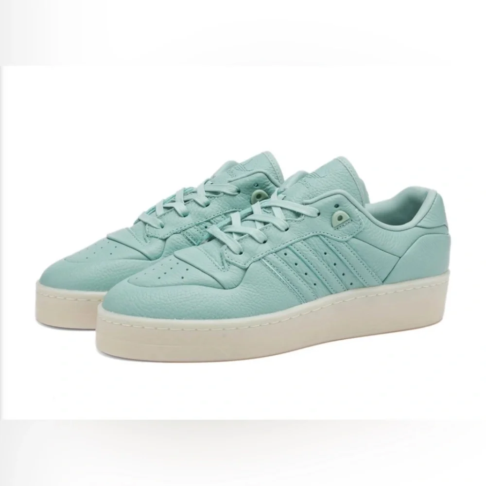 Adidas Rivalry Lux Low Hazy Green & Cream-White Sneakers Men’s Size 8.5 (NWT)